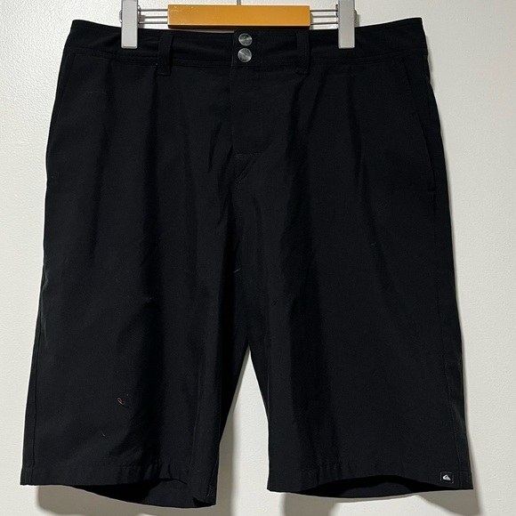 Quiksilver Amphibians Men’s Hybrid Board Shorts Size 34 - Velcro Closure - Picture 1 of 16